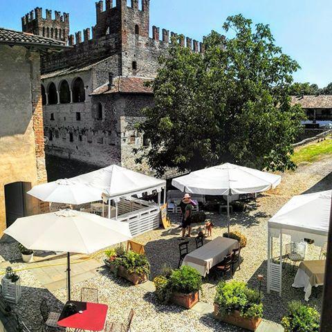 Locanda Dei Nobili Viaggiatori Cavernago Екстер'єр фото